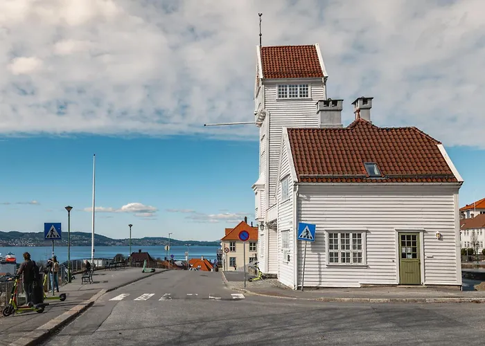 Bryggen // Floyen 아파트