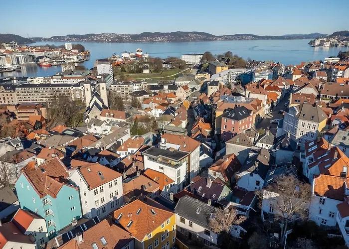 아파트 Bryggen // Floyen 베르겐